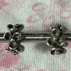 Pandora flower spacers